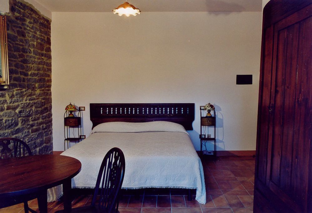 Agriturismo La Ferraia Pianello  Экстерьер фото