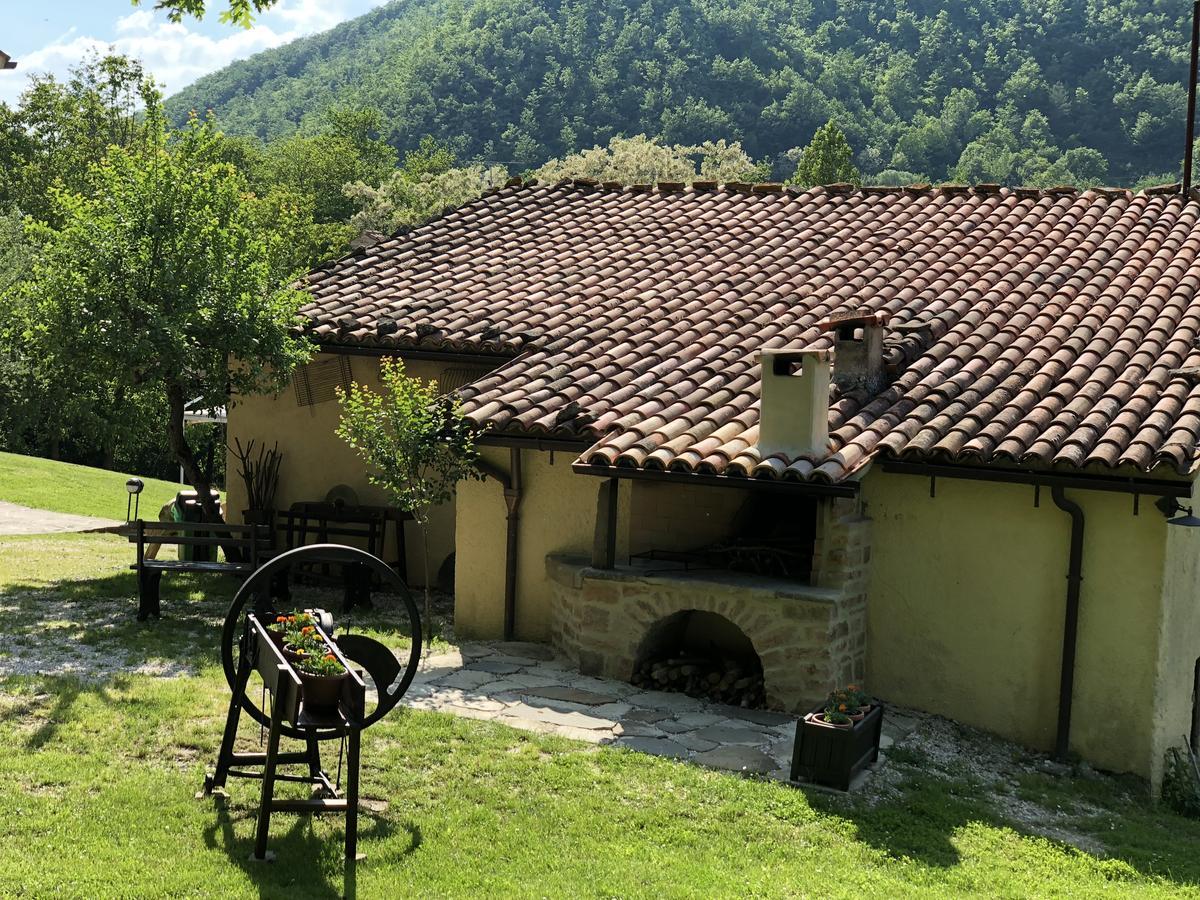 Agriturismo La Ferraia Pianello  Экстерьер фото